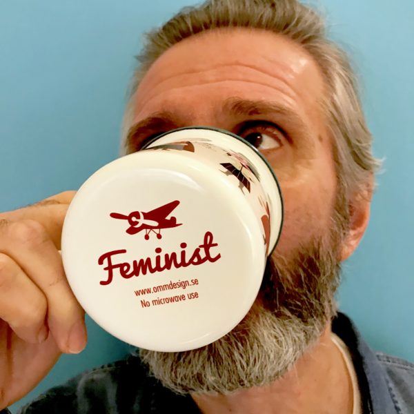 Tasse émaillée Feministes Ingela Arrhenius - Omm Design – Image 3