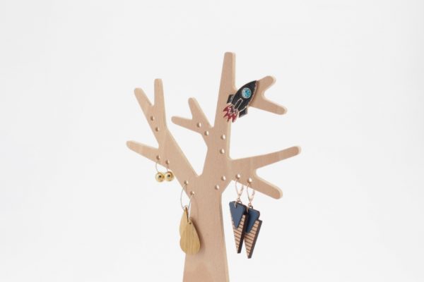 L'Arbre à Boucles d'Oreilles socle carré - Reine Mère – Image 3