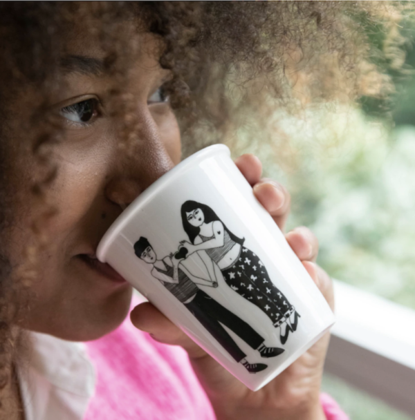 Tasse Coeur avec les mains - Helen B – Image 2