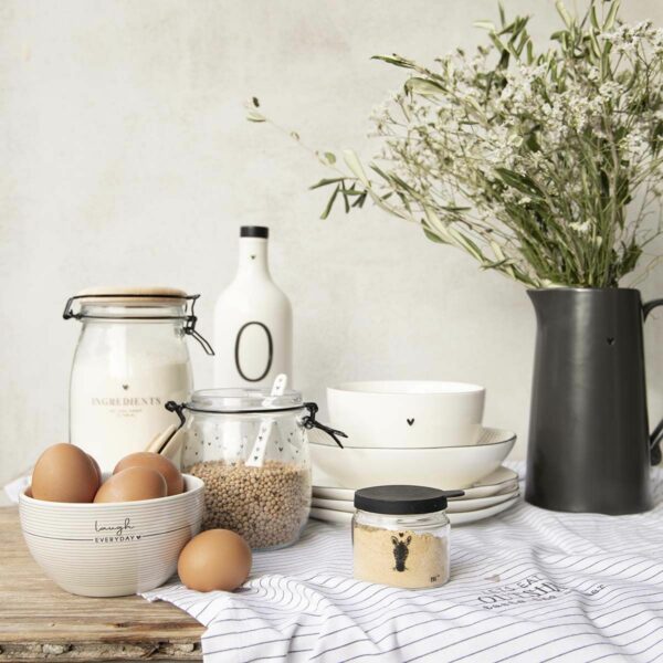 Grande Carafe Coeur gris foncé - Bastion Collections – Image 3