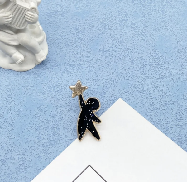 Pin's Attrape les étoiles – Image 3
