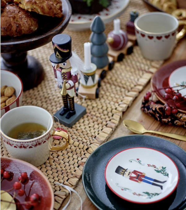 Tasse coeur rouge Jolly - Bloomingville – Image 4