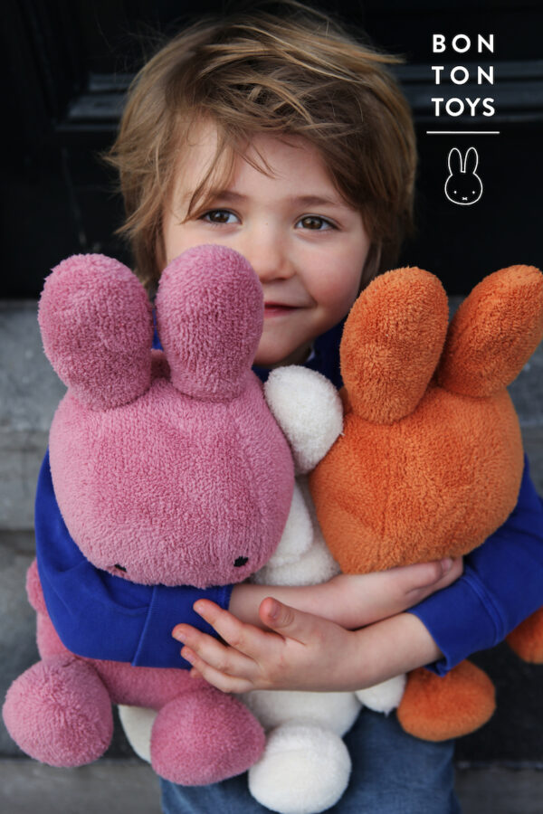 Peluche Miffy Terry vert pastel – Image 4