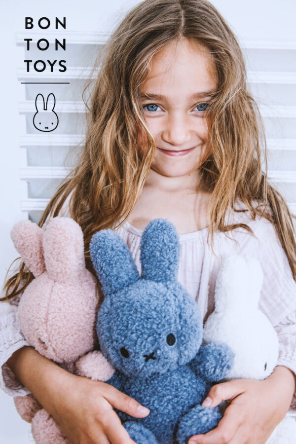 Peluche Miffy Terry vert pastel – Image 5