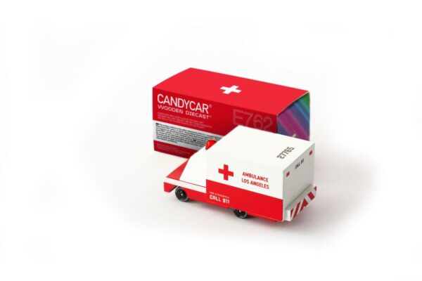 Voiture en bois ambulance américaine - Candylab