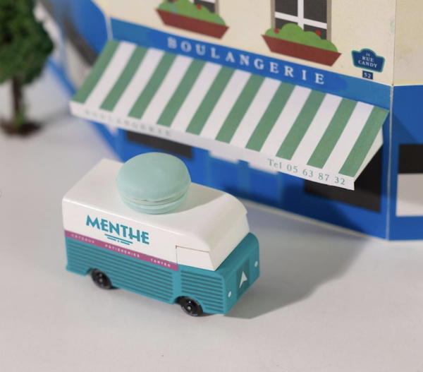 Camion en bois macaron menthe - Candylab – Image 6