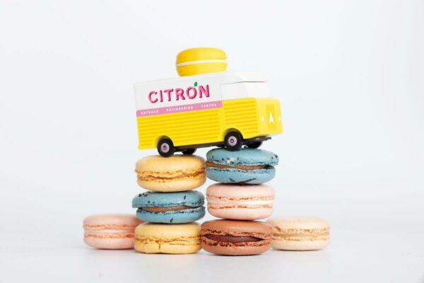Camion en bois macaron citron - Candylab – Image 9