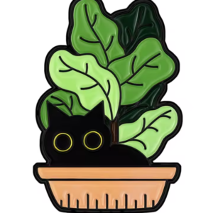 Pin's Chat noir dans une plante