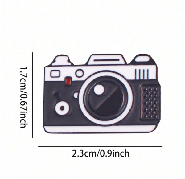 Pin's Appareil photo vintage – Image 4